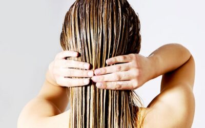 Come prevenire e curare i capelli crespi